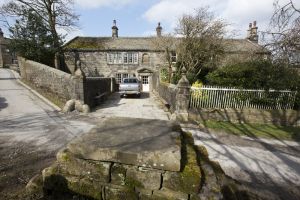ponden hall 2 sm.jpg